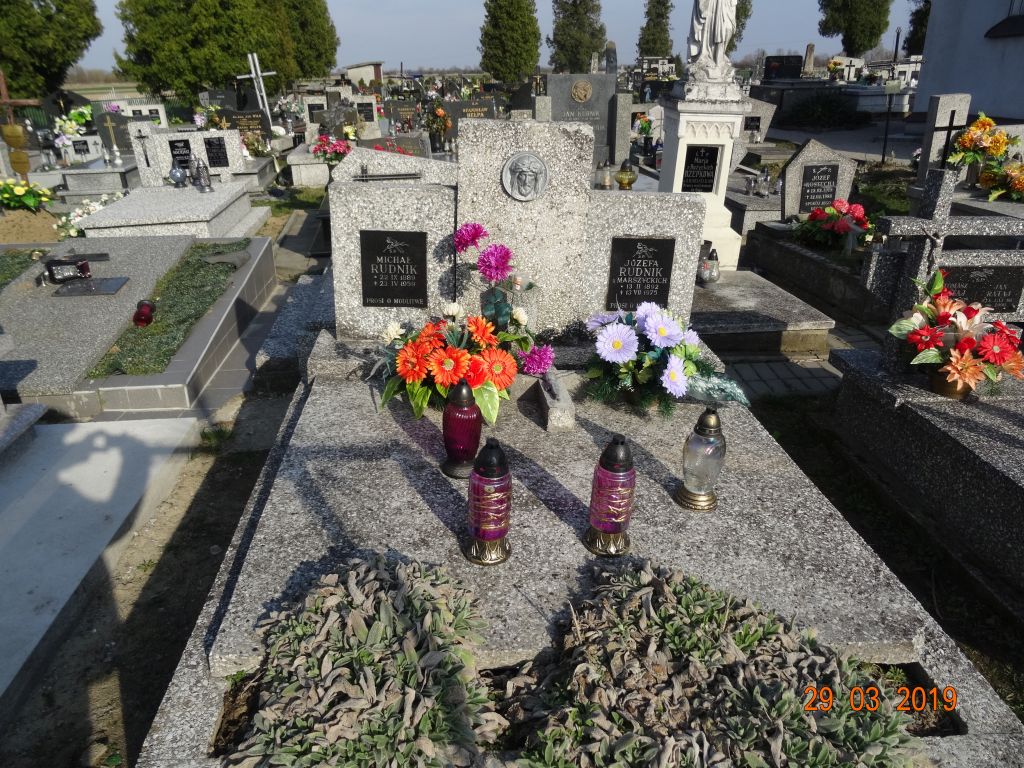 Józefa Rudnik 1913 Uście Solne - Grobonet - Wyszukiwarka osób pochowanych