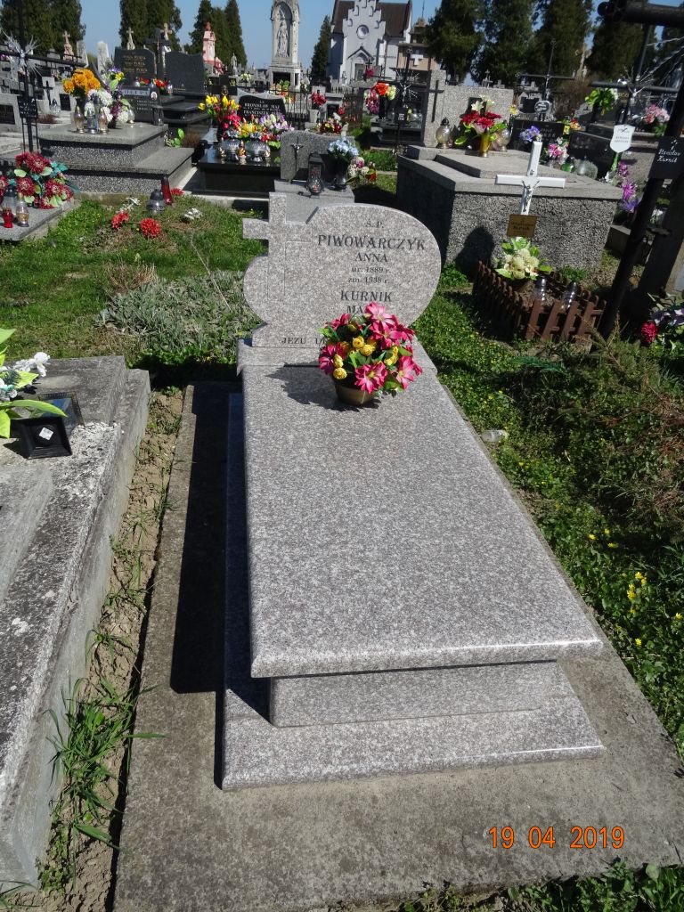 Anna Piwowarczyk  1889 Uście Solne - Grobonet - Wyszukiwarka osób pochowanych