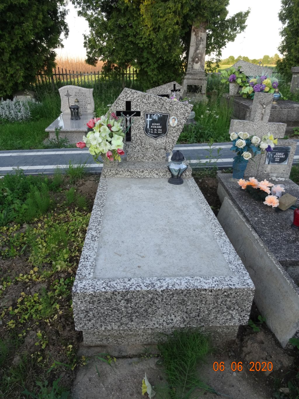 Zenon Piekarz  1960 Uście Solne - Grobonet - Wyszukiwarka osób pochowanych